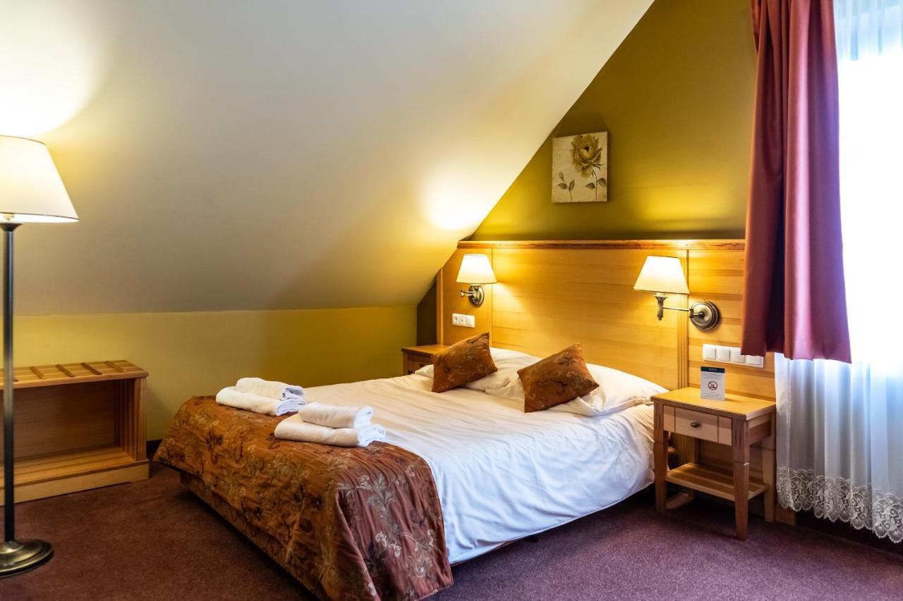 Eco Active Resort Pieniny チョルシュティン エクステリア 写真
