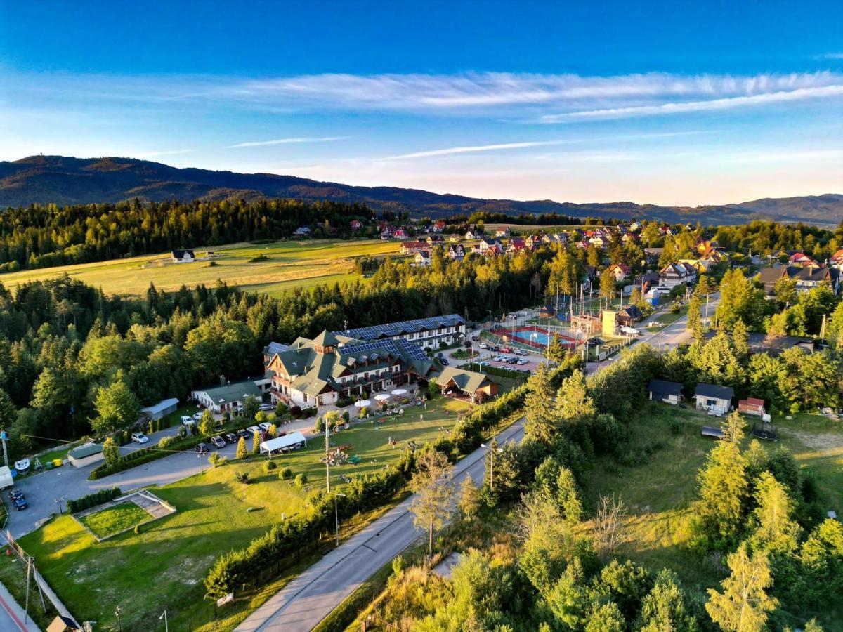 Eco Active Resort Pieniny チョルシュティン エクステリア 写真