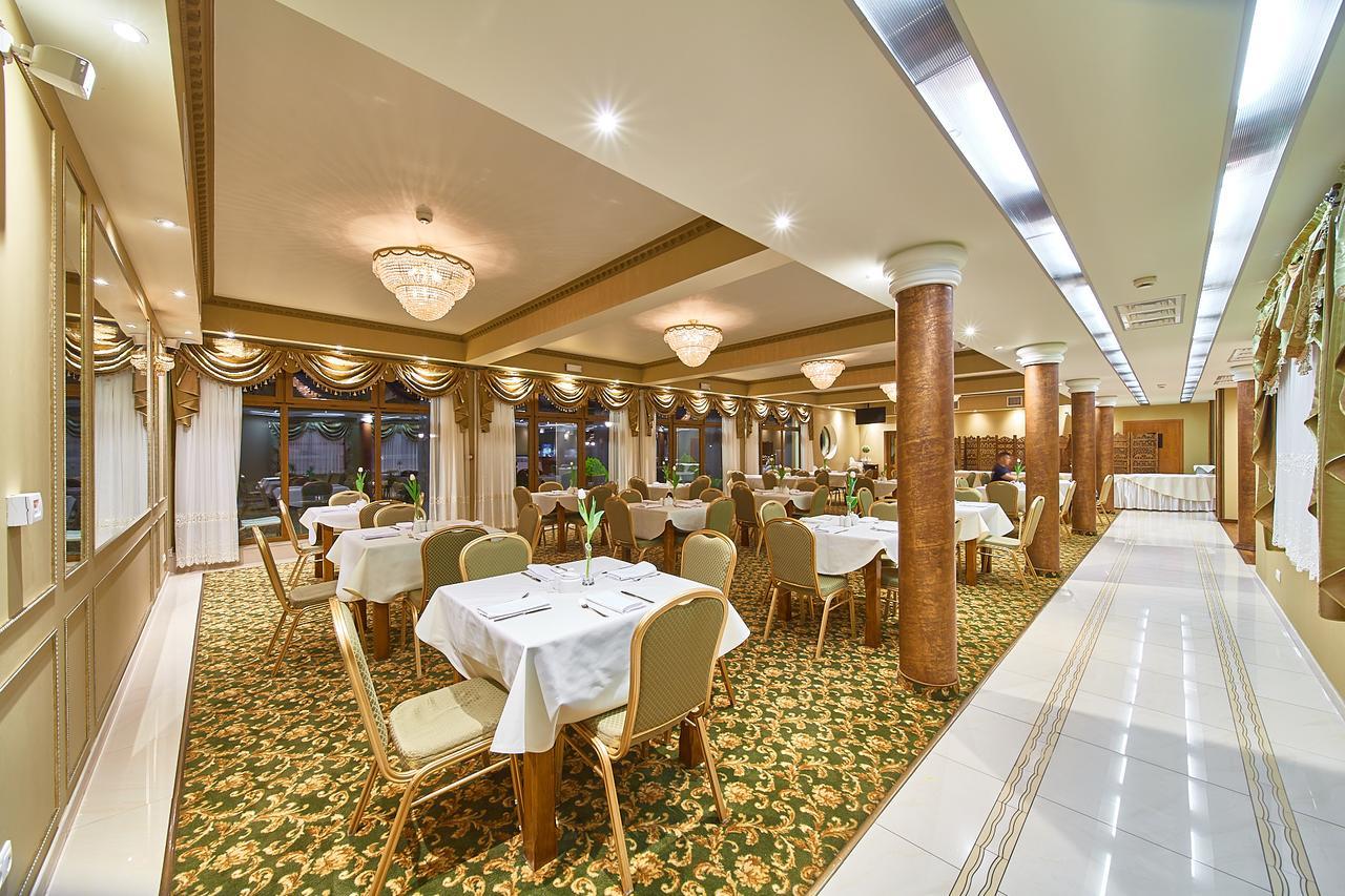 Eco Active Resort Pieniny チョルシュティン エクステリア 写真